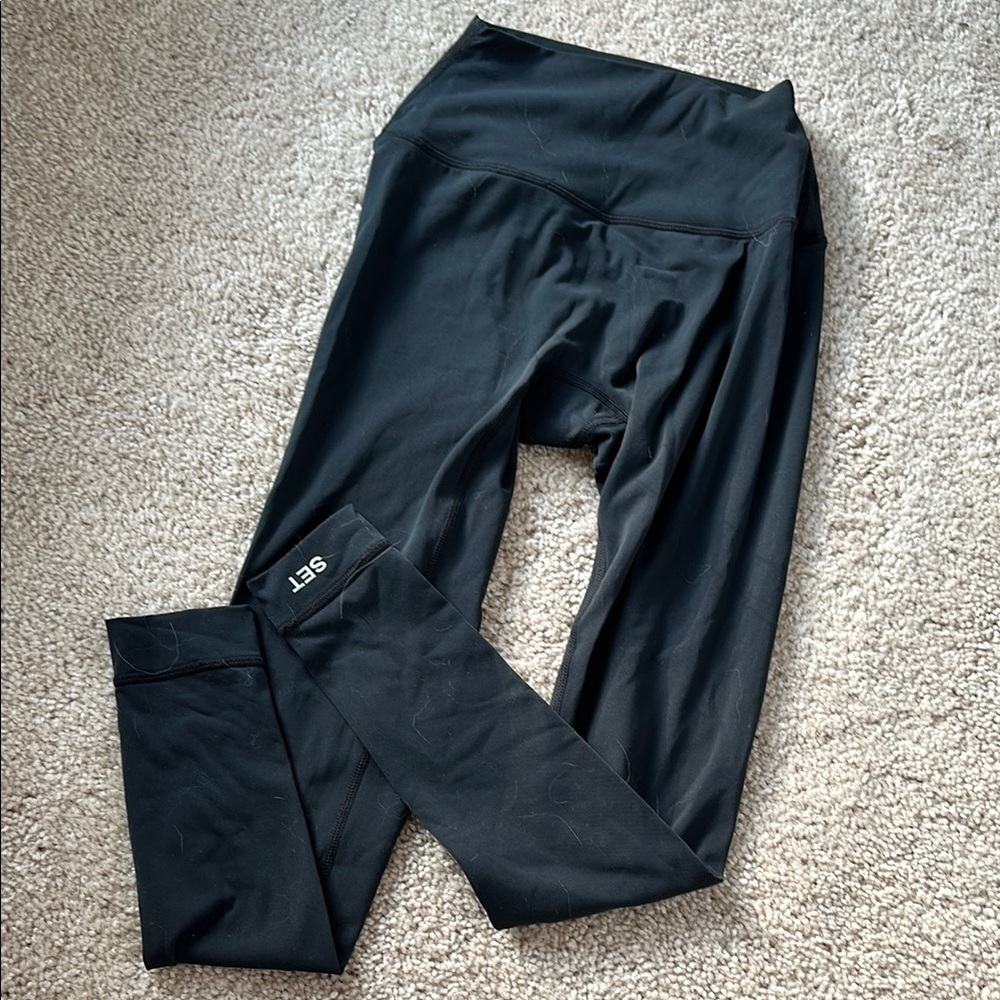 Set Active  AIRLUXE™ LEGGINGS